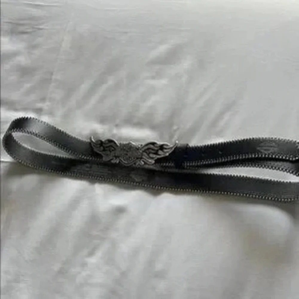 Silver Tone Winged Metal Accent Belt